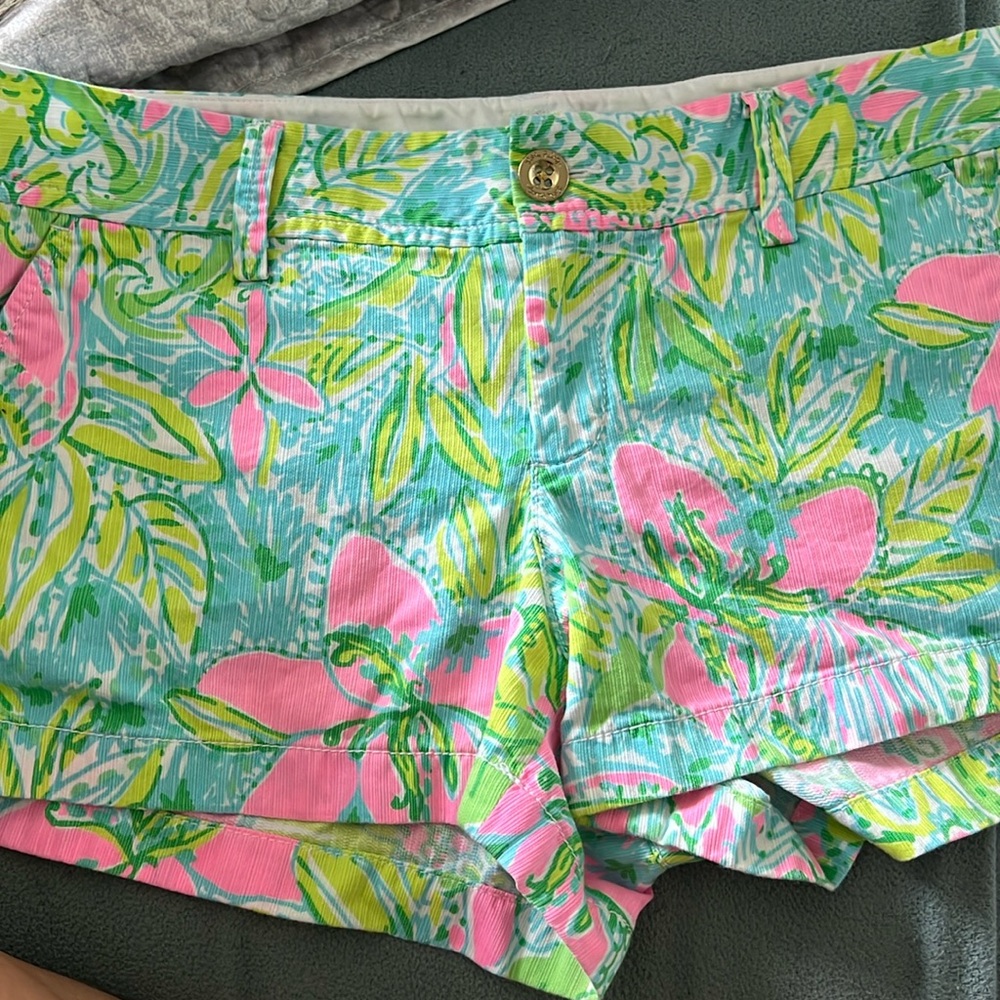 Lilly Pulitzer Walsh shorts sz 10
